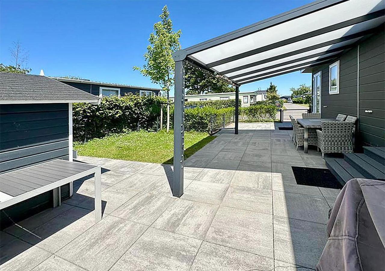 Chalet Am See Lathum Exterior photo